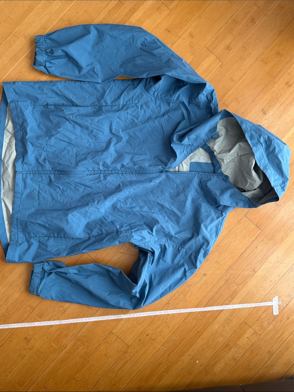 MUJI Light Blue Hooded Men’s rain windbreaker